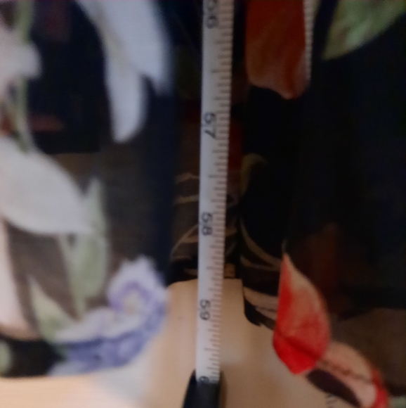 Lulu’s Black Floral Hummingbird Maxi Dress | M - Picture 9 of 9